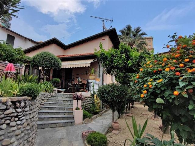 Villa in vendita a Sanremo IM