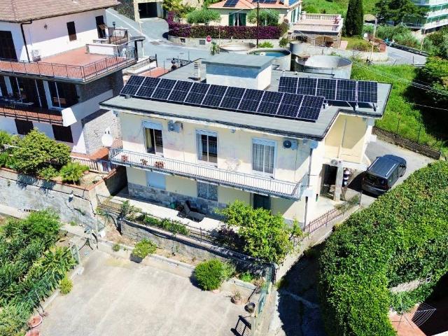 Villa in vendita a Santo Stefano al Mare IM