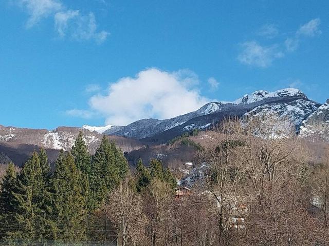 Casa indipendente in vendita a Santo Stefano d'Aveto GE