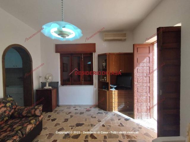 Villa in vendita a Santo Stefano di Camastra ME