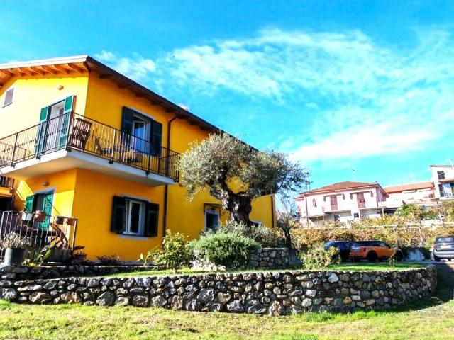 Villa in vendita a Santo Stefano di Magra SP