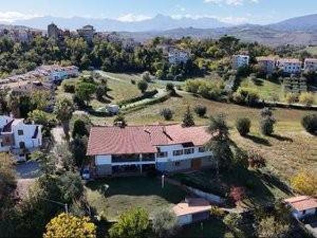 Villa in vendita a Sant'Omero TE