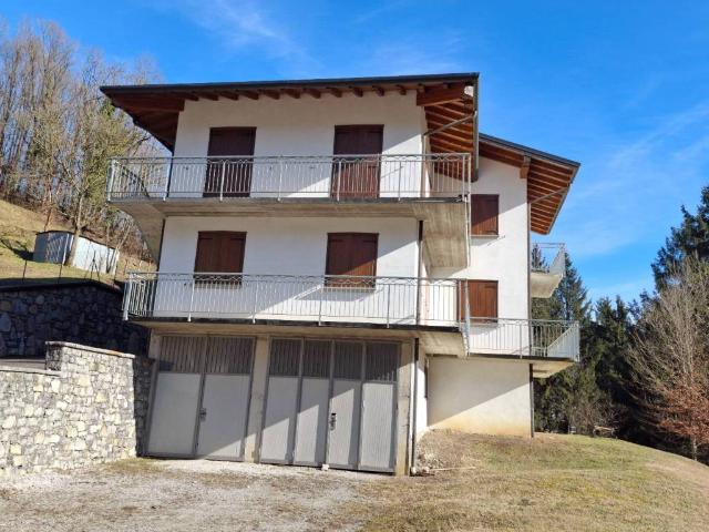Appartamento in vendita a Sant'Omobono Terme BG