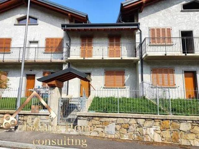 Villa in vendita a Sant'Omobono Terme BG