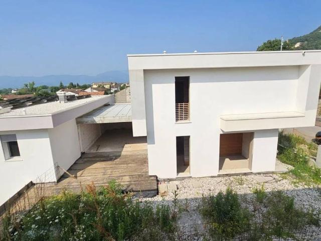 Villa in vendita a Santorso VI