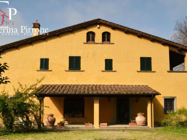 Villa in vendita a Santa Croce sull'Arno