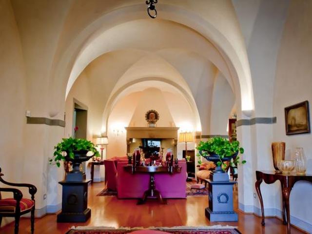 Villa in vendita a Santa Croce sull'Arno 750 mq Rif: 205907