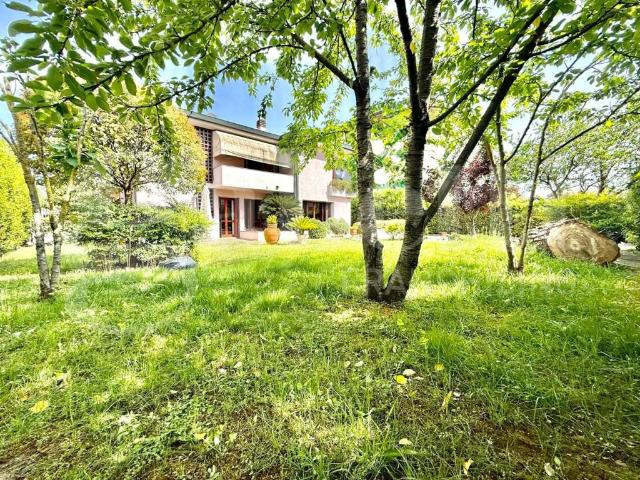 Villa in vendita a Santa Croce sull'Arno PI