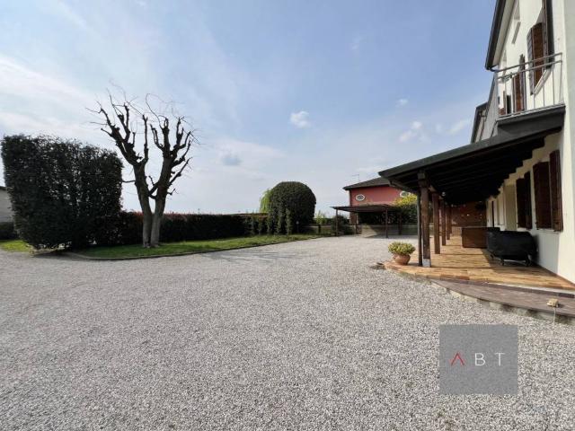 Villa in vendita a Santa Giustina in Colle PD