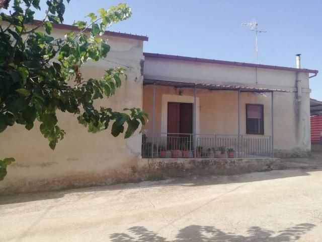 Villa in vendita a Santa Margherita di Belice AG