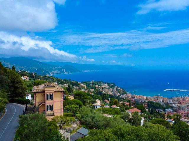 Villa in vendita a Santa Margherita Ligure GE