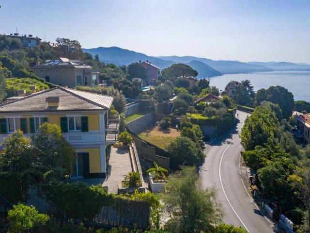 Villa in vendita a Santa Margherita Ligure GE
