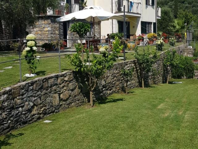 VILLA in VENDITA a SANTA MARGHERITA LIGURE di 9 vani