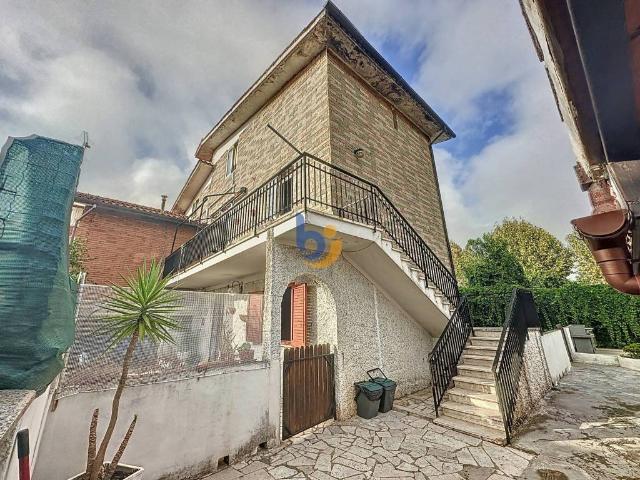 Villa in vendita a Santa Marinella RM
