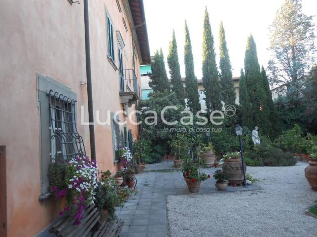 Villa in vendita a Santa Maria a Monte PI