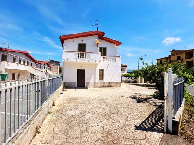 Villa in vendita a Santa Maria del Cedro CS
