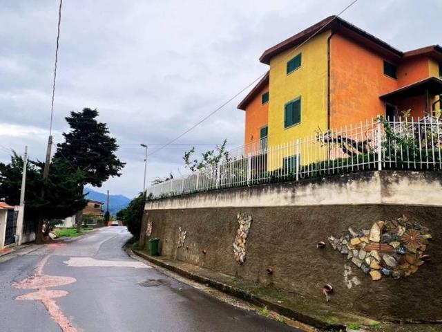 Villa in vendita a Santa Maria del Cedro CS
