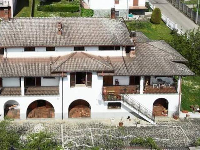 Villa in vendita a Santa Maria della Versa PV