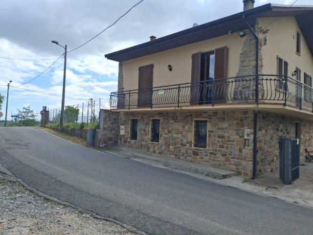 Villa in vendita a Santa Maria della Versa PV