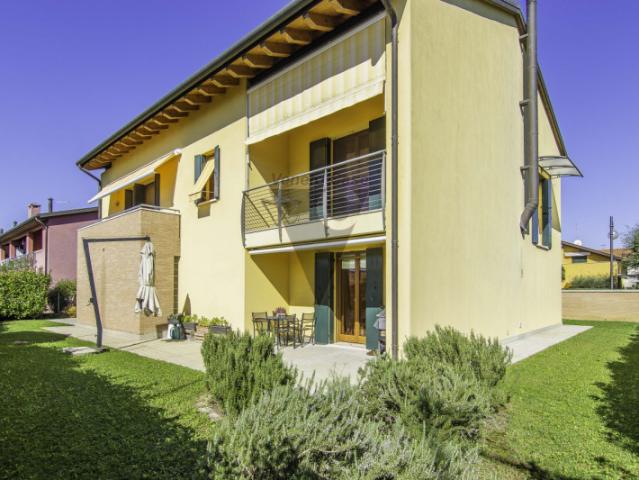 Villa in Vendita a Santa Maria di Sala
