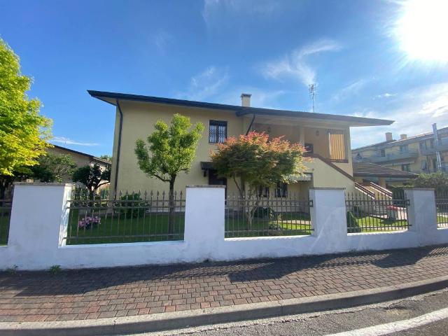 Villa in vendita a Santa Maria di Sala VE