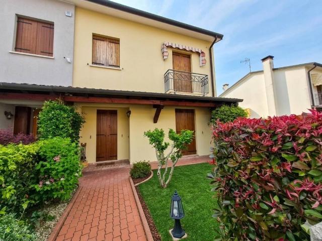 Villa in vendita a Santa Maria di Sala VE