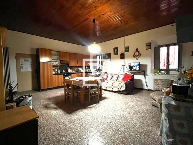 Villa in vendita a Santa Sofia FC