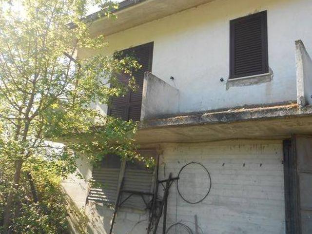Villa in vendita a Santa Paolina AV