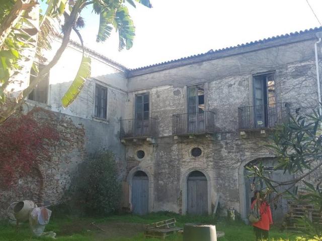 Villa in vendita a Santa Teresa di Riva ME