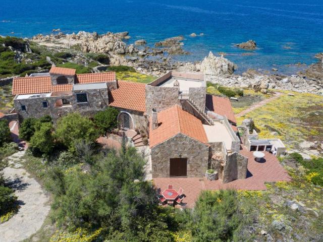 Villa in vendita a Santa Teresa Gallura SS