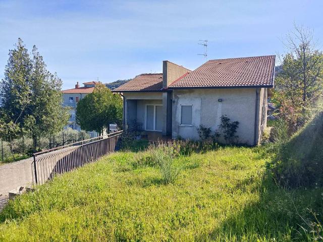 Villa in vendita a Sant'Agata di Militello ME