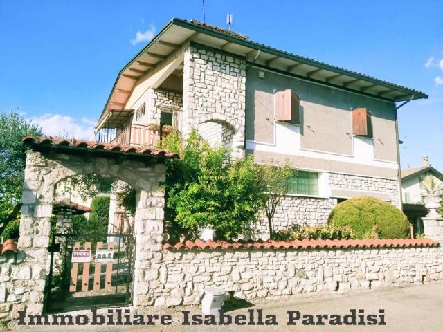 Villa in vendita a Sant'Agata sul Santerno RA