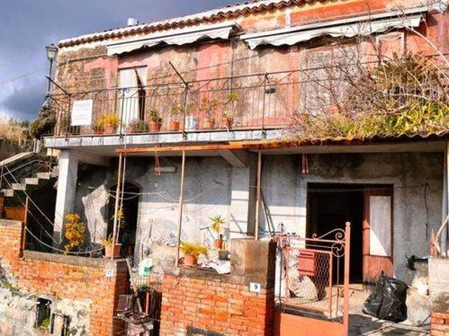 Villa in vendita a Sant'Alfio CT