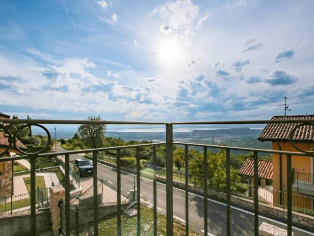 Villa in vendita a Sant'Ambrogio di Valpolicella VR