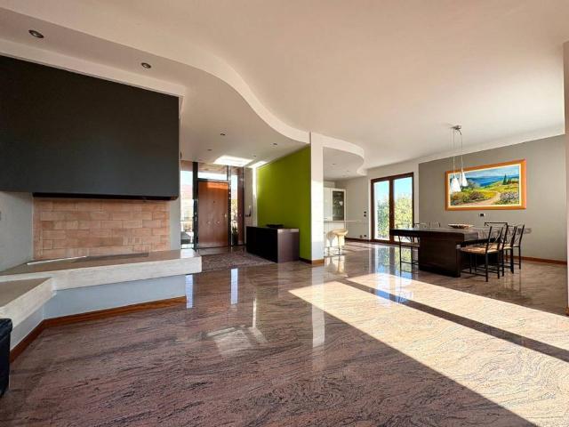 Villa in vendita a Sant'Ambrogio di Valpolicella VR