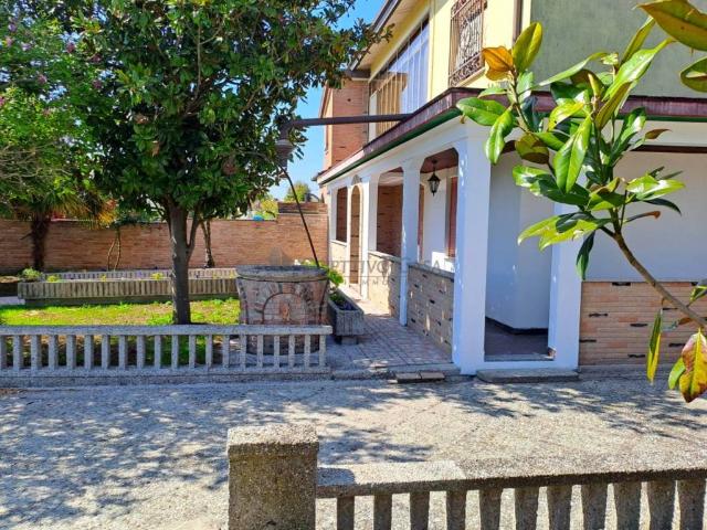 Villa in vendita a Sant'Angelo di Piove di Sacco PD