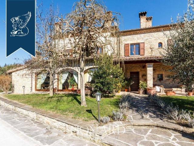 Villa in vendita a Sant'Angelo in Vado PU