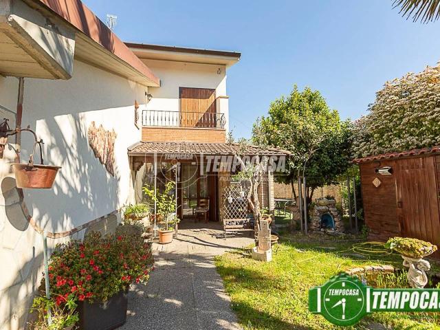 Villa in vendita a Sant'Angelo Lodigiano