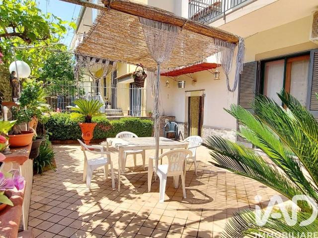 Villa in vendita a Sant'Antonio Abate NA