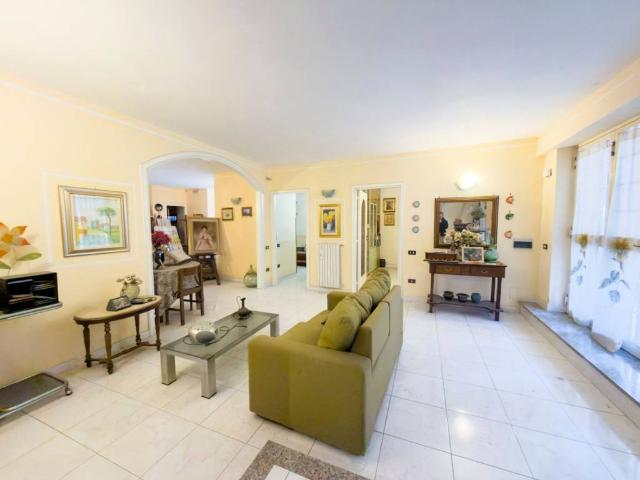 Villa in vendita a Sant'Antimo NA