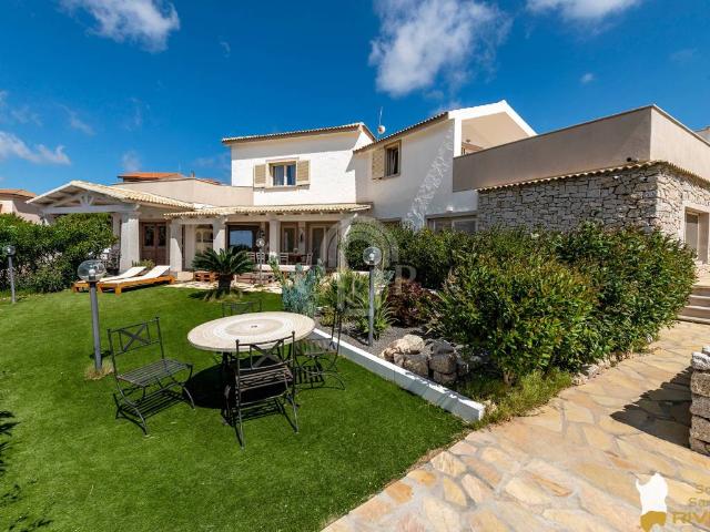 Villa in vendita a Sant'Antioco SU