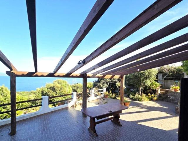 Villa in vendita a Sant'Antioco SU