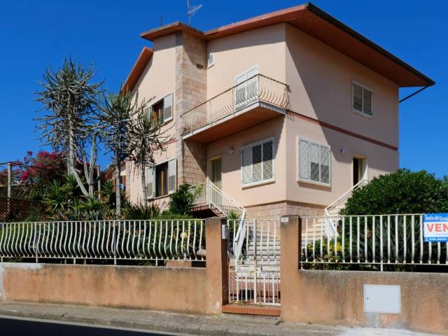 Villa in vendita a Sant'Antioco SU
