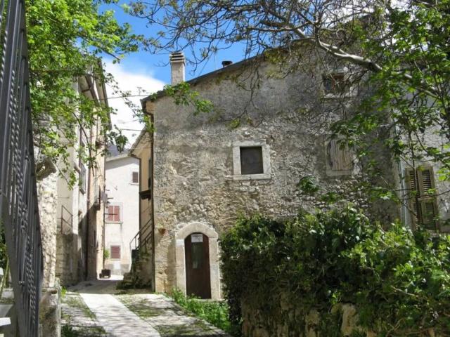 Villa in vendita a Sant'Eufemia a Maiella PE