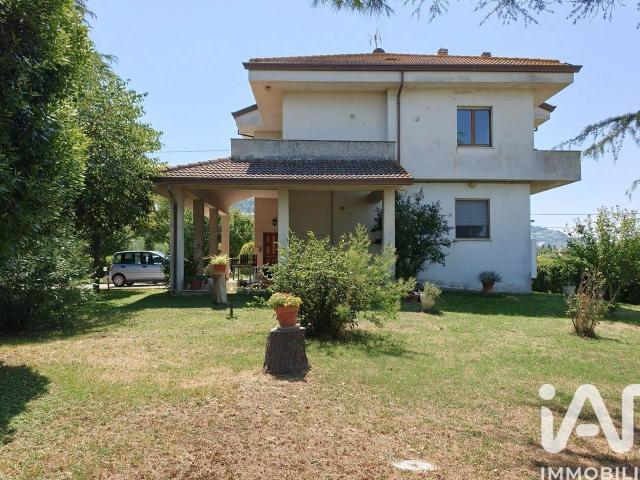 Villa in vendita a Sant'Elpidio A Mare