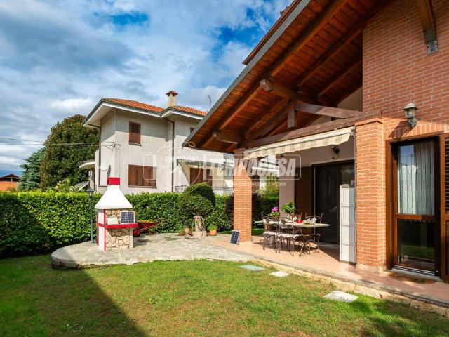 Villa in vendita a Santena TO