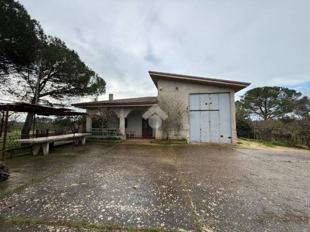 Villa in vendita a Santeramo in Colle BA