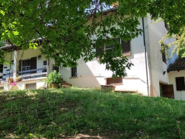 Villa in vendita a Sarezzano AL