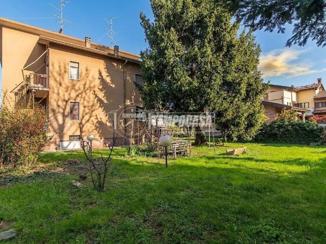 Villa in vendita a Saronno VA