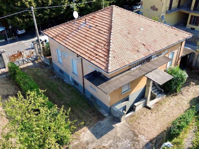 Villa in vendita a Saronno VA